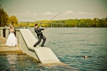 Fishing on Wedding... / .........