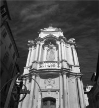 Baptisterium / ***
