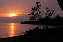 Sonnenuntergang und das Meer / ***