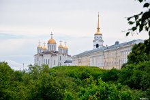 Golden Dome / ***