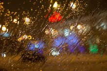 die Farbe der Stadt durch das Glas / ***