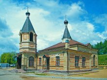 St. Wladimir-Kirche / ***