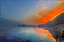 "... In der flammenden Sonnenuntergang Pracht Sommer ..." / ***