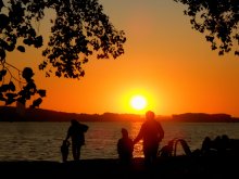 Orange Abend) / ***