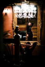I'll Be Your Mirror / ***