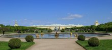 Peterhof / *****