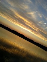 Sonnenuntergang auf der Laufbahn / ***