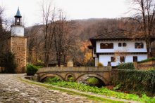 Etara / ***