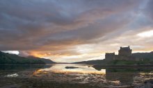 Eilean Donan evening / ***
