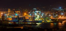 Hafen bei Nacht / ***