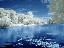 another world / IR foto