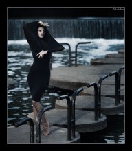 Dark Water / ***