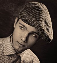 Gleb / ***