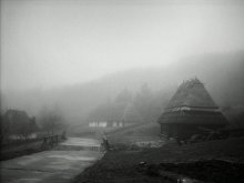 Die Vergangenheit im Nebel / ***