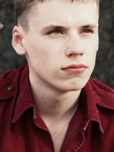 Portrait / ***