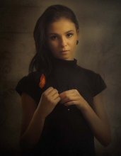 Portrait with koasnym Blume. / ***