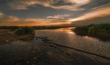 Sonnenuntergang auf der alten Fähre / ***