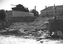 Panzer in der Stadt Slonim / ***