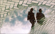 Through The Looking-Glass / ***