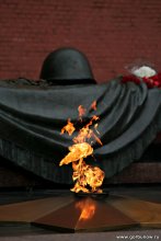Eternal Flame / ***