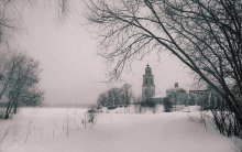 Die alte Kirche / ***