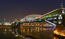 Bogdan Khmelnitsky-Brücke / ***