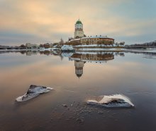 Schloss, ein Turm und ein paar Steine / 2013-01-06
11:56
-8 °C