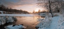 frostigen Morgen am Fluss / ***