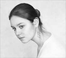  / *******