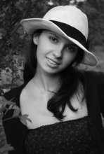 Kate / -------------