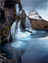 Am Wasserfall / *****