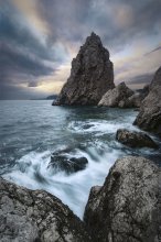 In einem einsamen Felsen / ***