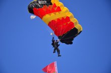 im Anflug / ***