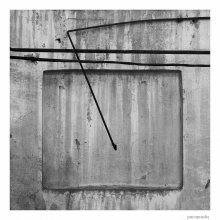 ein gebrochener Speer / ***