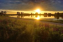 Hymne an die Sonne / ***
