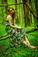 Holz Nymphe / ***