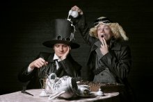 Mad Tea Party / ----------