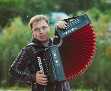 Nicholas Kuzmishchev / ***