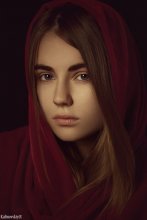 Mary / *****