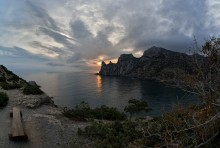 Sonnenuntergang über der Bucht / ***
