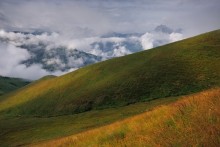Misty Kaukasus / ...