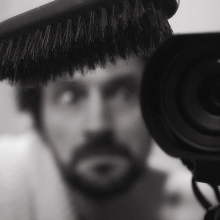 Brush / ***