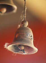Das Kloster Glocke / ***