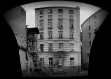 Aus der Serie "Müde Stadt" / ***
