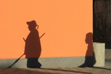 Schatten über / ***