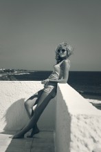 Sun girl / ***
