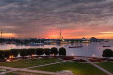 Wassili-Insel, Peter-und-Paul-Festung, Newa / ***