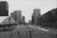 La Défense / ***