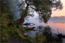 Über Morgen auf dem Fluss / ***