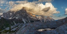 Pass Rolle Pass, Dolomiten, Italien. / ***